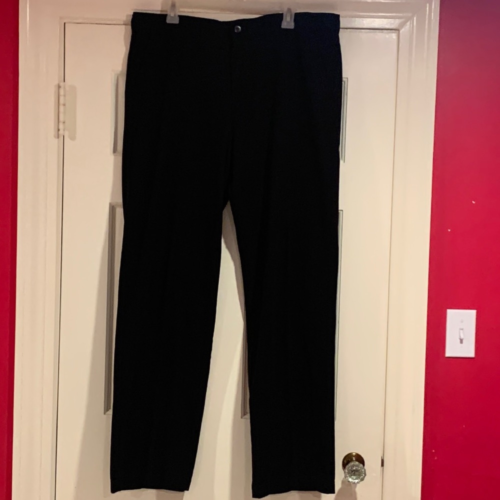 Men’s cotton/polyester blend pants
